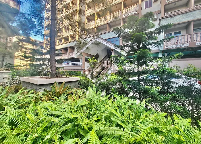 Apartment King Bed At Pine Crest #t3-439 Near Mall